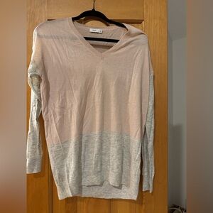 Vince Colorblock Easy Fit V-Neck Sweater